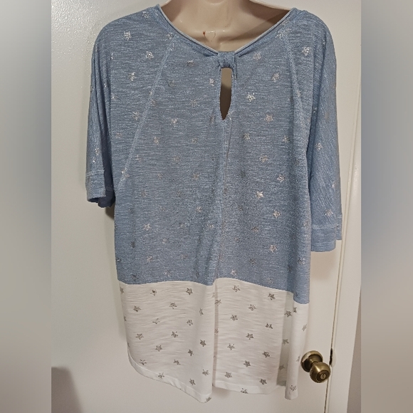 Women's C active short slave crew neck pullover blouse, size XL, color blue and - Picture 2 of 7